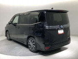 3つの安心を1台にセットされたトヨタの中古車! カーライフの強い味方!1年間走行距離無制限のロングラン保証付!