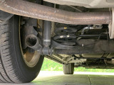 お車を安心してお乗りいただく為には、足回りの定期点検が欠かせません。サービスサポート(有償保証)では無料点検もご提供しており、安心のカーライフをお過ごしいただけるサポート体制が整っています。