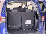 荷室はシートアレンジを行うことで広い荷室にすることが可能です 様々なシーンで活躍できますね