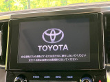 【9インチ ディスプレイオーディオ】大画面ディスプレイへお持ちのスマートフォンと連携して、ナビやbluetoothでの音楽再生が可能です♪デザインはもちろん操作性も良好!別途ナビ機能の取付可能です♪