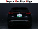リヤのコンビネーションランプは後続車からも確認しやすいデザインです。