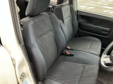 入庫した車両は美装斑がクリーニング☆専用洗剤や機械を使います。 安い!!でも綺麗をモットーに内外装ともに魂を込めて仕上げています