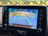 【バックカメラ】駐車時に後方がリアルタイム映像で確認できます。大型商業施設や立体駐車場での駐車時や、夜間のバック時に大活躍!運転スキルに関わらず、今や必須となった装備のひとつです!
