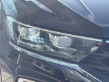 ●LEDヘッドライト:夜間走行時も良好な視界を確保し安心して運転できる高輝度LEDヘッドライトを装備!点灯速度が早く、消費電力も抑えられています。