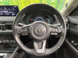 【ステアリングスイッチ】運転中、前方から目線をそらすことなく、オーディオ等の操作が可能な便利機能!安心&快適なドライブを演出してくれます♪