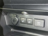 シガーソケット用の充電器が使用可能です!