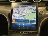 初年度登録から3年間は新車保証(メルセデスケア)を継承して、ご利用になれます。メルセデスケアは一部消耗品や、定期点検までも保証対象となりますので、保証が広範囲です。※詳しくはスタッフまでお問合せ下さい