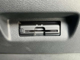ETCを装備。これで高速道路の料金所もノーストレス。ノンストップで通過します。
