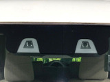 【スズキ セーフティサポート】走行中に前方の車両等を認識し、衝突しそうな時は警報とブレーキで衝突回避と被害軽減をアシスト。より安全にドライブをお楽しみいただけます。