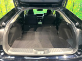 【パワーバックドア】スマートキーや運転席のボタンを押すだけでリアゲートが自動で開閉します!荷物を持っている時や、高い位置にあるバックドアを閉める際に便利な機能です♪