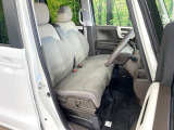 運転席シート廻りは使用感も少なく、良好な状態となっています。丁寧に使われていたことがよくわかりますね。