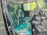 運転席シート廻りは使用感も少なく、良好な状態となっています。丁寧に使われていたことがよくわかりますね。
