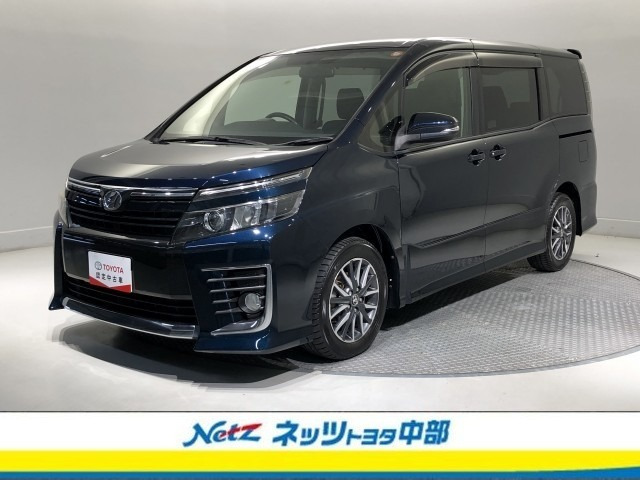 トヨタ ヴォクシー 