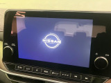 【純正ナビ】人気の純正ナビを装備。オーディオ機能も充実しており、Bluetooth接続すればお持ちのスマホやMP3プレイヤーの音楽を再生可能!毎日の運転がさらに楽しくなります!!