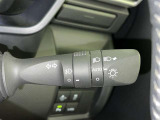 トンネルなど、周囲の明るさの変化でランプ類を自動オン・オフするコンライトです(消し忘れ防止機能付)