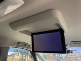 【フリップダウンモニター】付き☆後部座席に座りながら大画面でTVやDVDをお楽しみいただけます♪