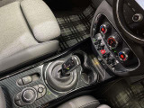 ◆LIBERALAは、輸入車選びの新たなスタイルを提案するインポート・セレクト・ブランドです。オーナー様となる方がクルマから直接感じる感性を第一にした、最良の一台との出会いをコーディネートいたします。