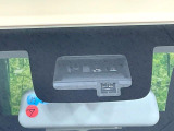【スズキ セーフティサポート】走行中に前方の車両等を認識し、衝突しそうな時は警報とブレーキで衝突回避と被害軽減をアシスト。より安全にドライブをお楽しみいただけます。