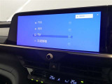 【オーディオ選択画面】AM/FMの切替や、交通情報もこちらの画面から選択できます。