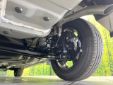 お車を安心してお乗りいただく為には、足回りの定期点検が欠かせません。サービスサポート(有償保証)では無料点検もご提供しており、安心のカーライフをお過ごしいただけるサポート体制が整っています。