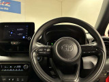 使いやすく運転しやすいレイアウトの運転席周り。