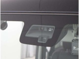 衝突軽減ブレーキがついています。