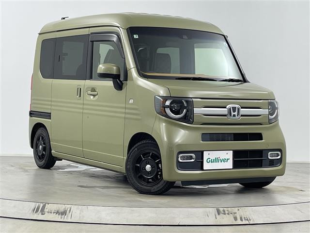 N-VAN +スタイル ファン ホンダセンシング 6MT本革シート