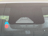 【トヨタセーフティセンス】走行中に前方の車両等を認識し、衝突しそうな時は警報とブレーキで衝突回避と被害軽減をアシスト。より安全にドライブをお楽しみいただけます。