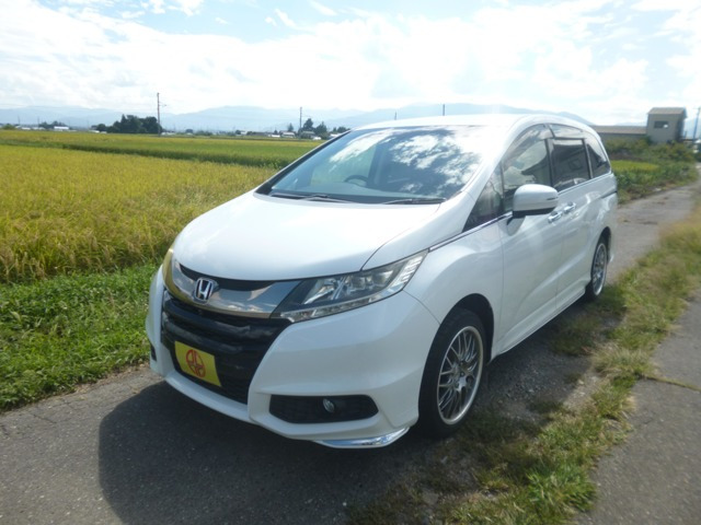 オデッセイ 2.4 アブソルート X ホンダ センシング 4WD 