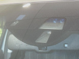 【シティブレーキアクティブシステム】低速走行中に前方の車両等を認識し、衝突しそうな時は警報とブレーキで衝突回避と被害軽減をアシスト。より安全にドライブをお楽しみいただけます。