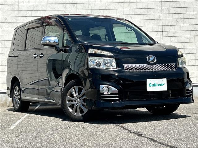 ヴォクシー 2.0 ZS 煌II 4WD 修復歴無し