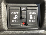 【両側パワースライドドア】スマートキーや運転席のスイッチで後席両側スライドドアの開閉が可能♪電動だから力を入れてドアを開ける必要が無く、小さなお子様でも簡単に開け閉めでき快適です♪