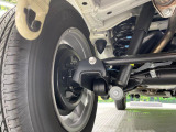 お車を安心してお乗りいただく為には、足回りの定期点検が欠かせません。サービスサポート(有償保証)では無料点検もご提供しており、安心のカーライフをお過ごしいただけるサポート体制が整っています。