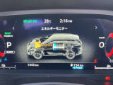 エンジン動力の流れやモーター電力の流れをメーターでも確認できます。
