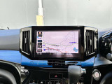 日産オリジナルナビゲーション(MM523D-L)装着車♪インパネにマッチするデザインに加え、10インチの大画面なので地図が大きく見え、操作性を高めます☆