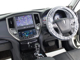 使いやすさや安全性を追求したステアリング周り!高級車ゆえにスイッチ類が多いのも特徴ですね!考え尽くされた配置ですぐに使いこなす事が出来ますのでご安心下さい!是非、体感してみて下さい!!