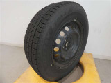 R6年式冬タイヤ195/65R15ブリヂストン製です。