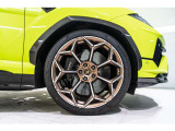 Black Calipers