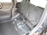 ◆チップアップ&ダイブダウン機構付【ULTR SEAT】は後席座面を左右分割で跳ね上げることができます。トランクで積載できない背の高い荷物をラクラク収納できます。ホンダ車ならではの人気装備です。