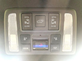 【パワーバックドア】スマートキーや運転席のボタンを押すだけでリアゲートが自動で開閉します!荷物を持っている時や、高い位置にあるバックドアを閉める際に便利な機能です♪
