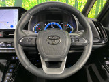 【純正革巻きステアリング】上質な革を使用することで、手にしっかり馴染みとても運転しやすいハンドルです♪