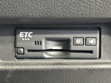 【ETC】高速道路の料金所をストレスなく通過!話題のスポットやサービスエリアに多い「スマートIC」利用時は必須のアイテムです。当店でセットアップを実施、ご納車当日からすぐにご利用いただけます!