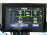 純正ナビゲーションです。ブルートゥースも使えて、TVも観れますよ!