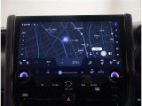 最近の主流ディスプレイオーディオです、スマホと繋いでMAP表示や音楽再生が出来ますよ♪