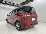 低燃費で環境にもやさしいハイブリッド車です。トヨタ専用診断機器でハイブリッドシステムを綿密に点検してあります!