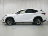 NX 300 Fスポーツ 4WD 
