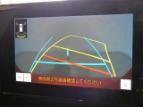 バックガイドモニターで、後方を確認しながら安心して駐車することができます。運転初心者も熟練者も必須の機能ですよ!