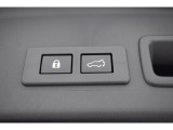 パワーリヤゲート スイッチ1つでリヤゲートの開閉が可能です。(メモリー機能付きでリヤゲートの開閉角が変えれます。)