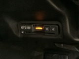 いまや快適なカーライフに欠かせないETCが付いています。