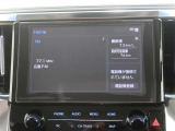 ディスプレイオーディオを装備。スマホとクルマをつなぐことで、これまでのナビに加えて、いろんなサービスが楽しめます。